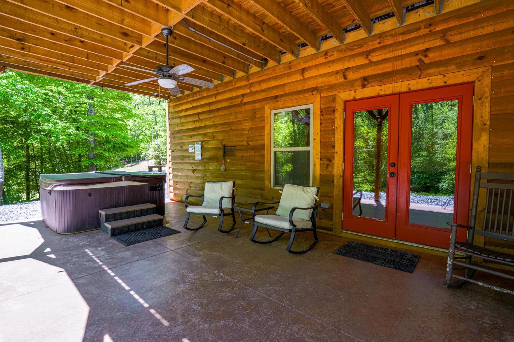 فيلا New Listing! Wine Country Retreat - 2 Bed, Hot Tub داهلونغا المظهر الخارجي الصورة